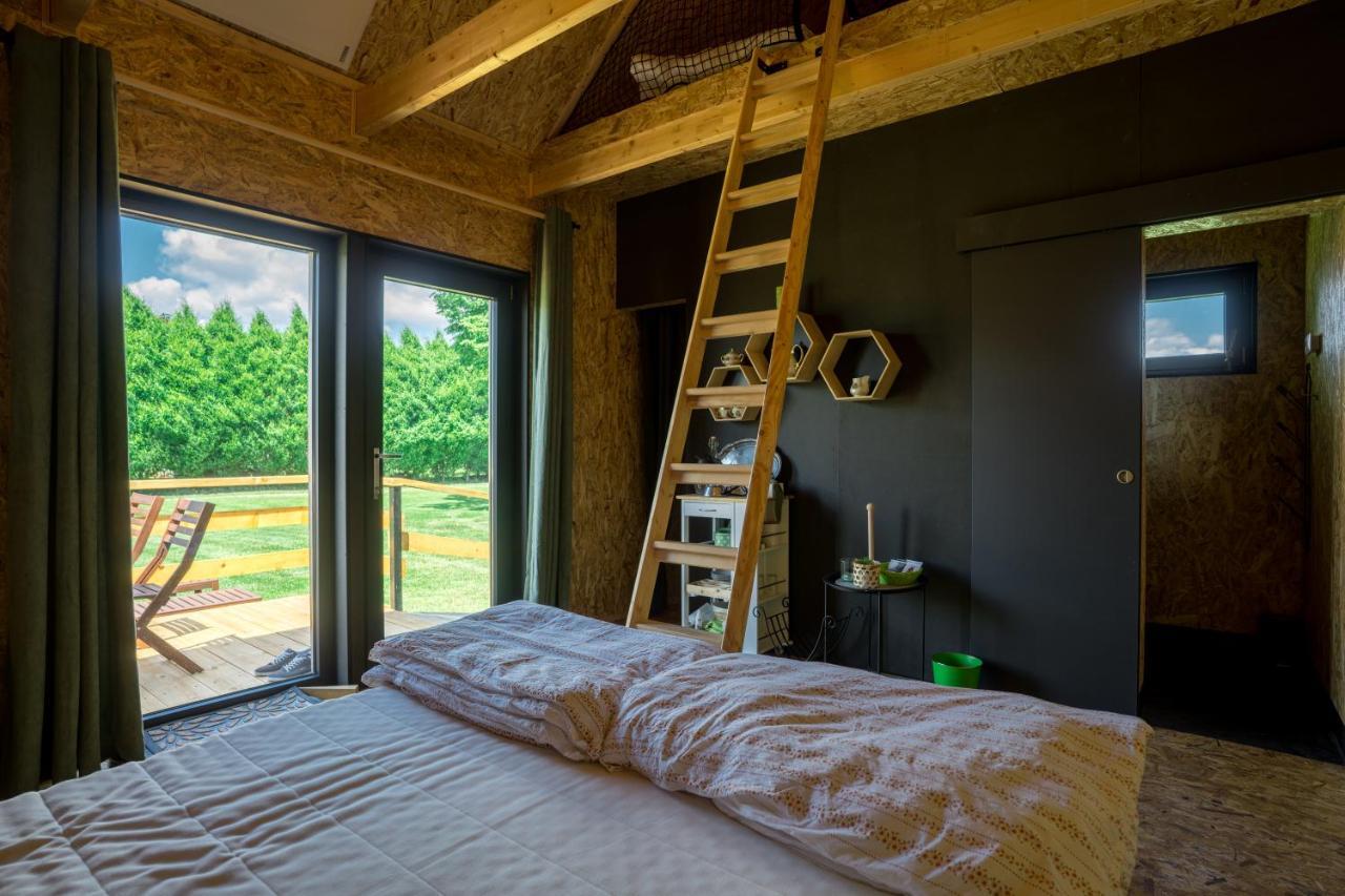 Отель Horse Glamping Park Cirkovce Экстерьер фото
